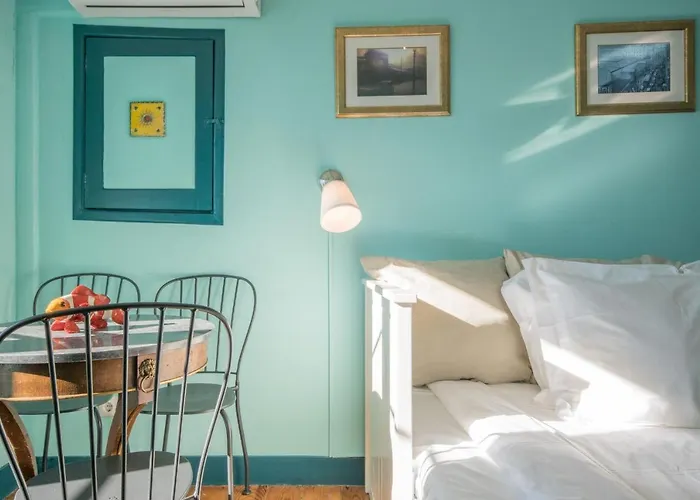 Heart - White By Lovelystay Lisboa
